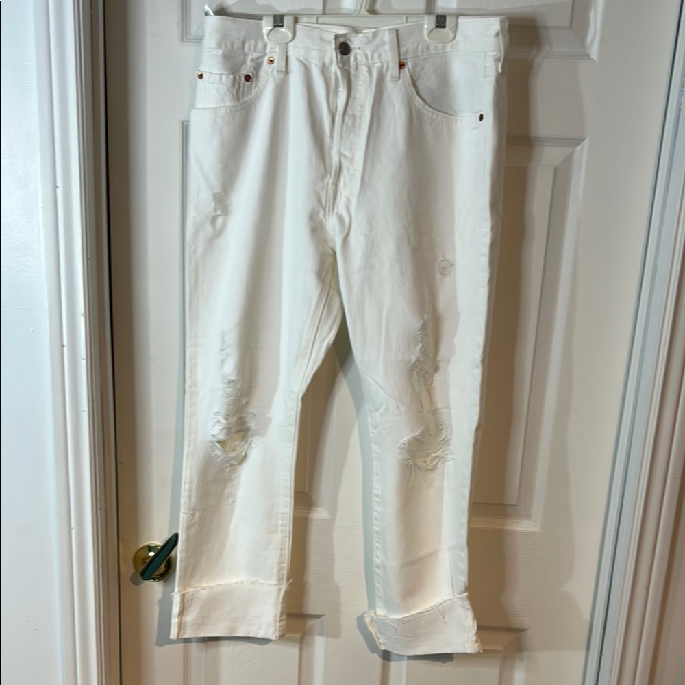 Levi's White Straight Jeans Classic Style